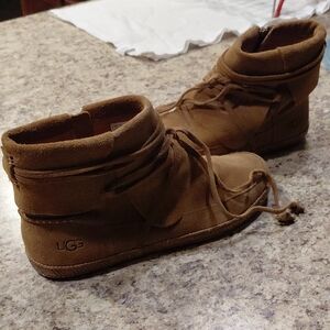 UGG Reid Booties Suede Womens Size 8
